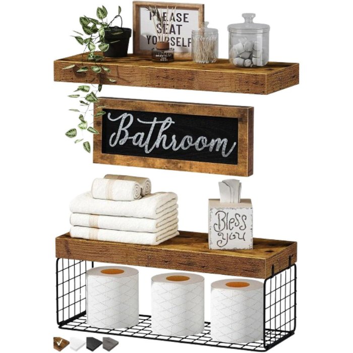 Small bathroom shelf decor