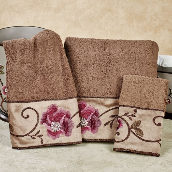 Decor towels for bathroom